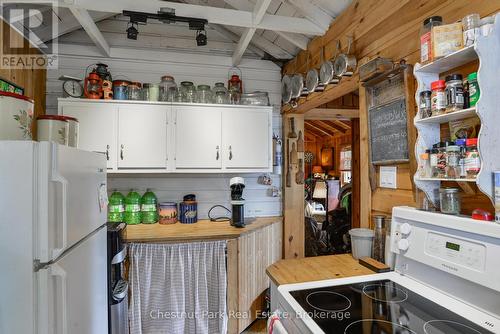 1 Rose Island, Gravenhurst (Morrison), ON - Indoor
