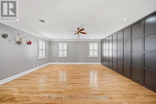2065 Westfield Drive, Mississauga, ON - Indoor Photo Showing Other Room