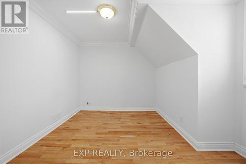 2065 Westfield Drive, Mississauga, ON - Indoor Photo Showing Other Room