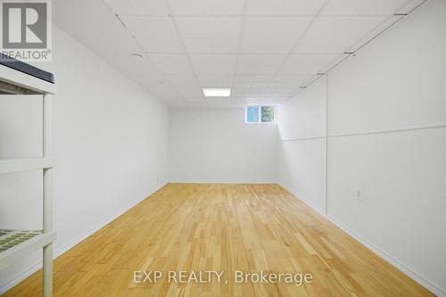 2065 Westfield Drive, Mississauga, ON - Indoor Photo Showing Other Room
