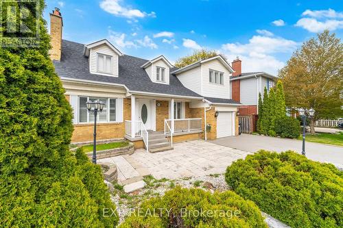 2065 Westfield Drive, Mississauga, ON - Outdoor With Deck Patio Veranda