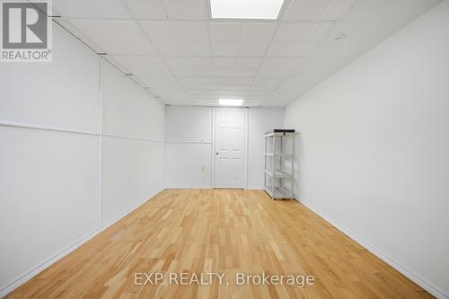2065 Westfield Drive, Mississauga, ON - Indoor Photo Showing Other Room