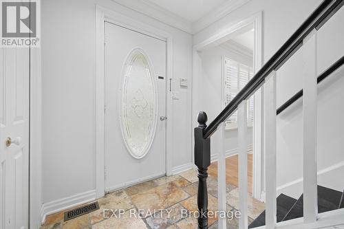 2065 Westfield Drive, Mississauga, ON - Indoor Photo Showing Other Room