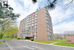 180 LIMERIDGE Road W Unit# 307  Hamilton, ON L9C 7C7