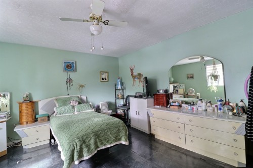 Chambre à coucher principale - 657 Rue Bourbeau, Rouyn-Noranda, QC - Indoor Photo Showing Bedroom