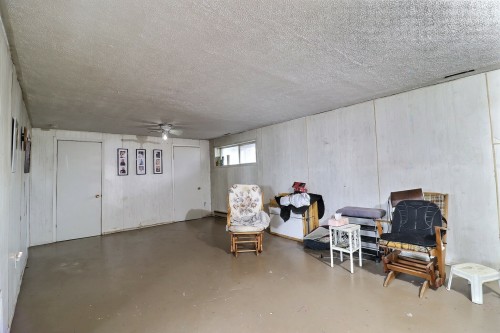 Salle familiale - 657 Rue Bourbeau, Rouyn-Noranda, QC - Indoor