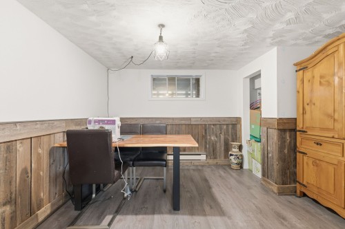 Office - 16 Rue André, Montpellier, QC - Indoor Photo Showing Dining Room