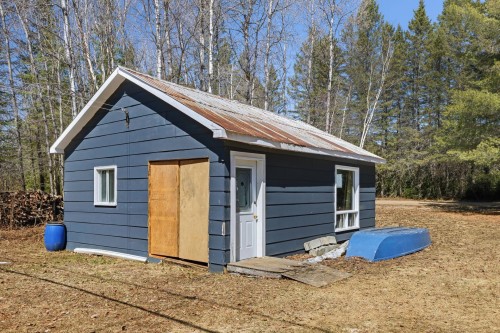 Shed - 16 Rue André, Montpellier, QC - Outdoor With Exterior