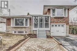 12 ROSSANDER COURT Toronto, ON M1J 2B7