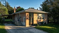 LOWER - 181 MAPLE AVENUE Richmond Hill, ON L4C 2J2