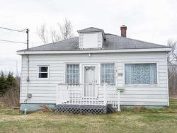 308 Lake Road  Glace Bay, NS B1A 2H1