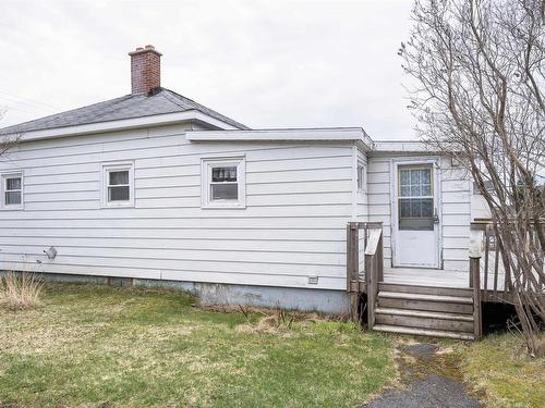 308 Lake Road, Glace Bay, NS 