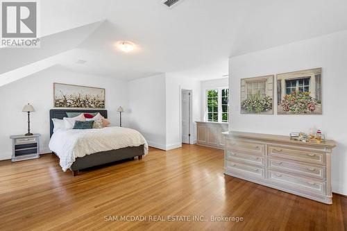 1690 Sherway Drive, Mississauga, ON - Indoor Photo Showing Bedroom