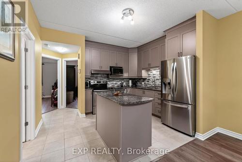 102 - 222 First Street E, Cornwall, ON - Indoor Photo Showing Kitchen With Upgraded Kitchen