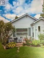 48 BERRY STREET Meaford, ON N4L 1G2
