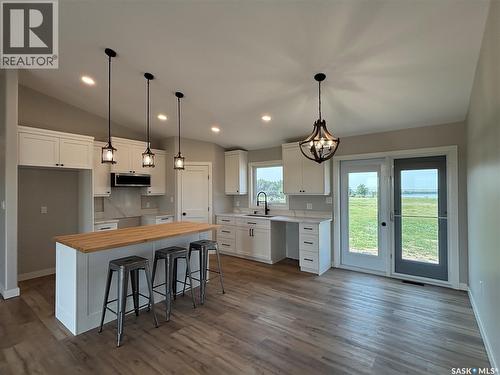 10 Jesse Bay, Last Mountain Lake, SK - Indoor Photo Showing Kitchen