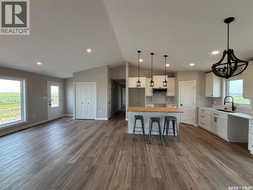 10 Jesse Bay, Last Mountain Lake, SK - Indoor Photo Showing Kitchen With Upgraded Kitchen