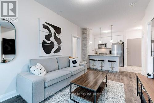 123 - 16 Concord Place, Grimsby (Grimsby Beach), ON - Indoor Photo Showing Other Room