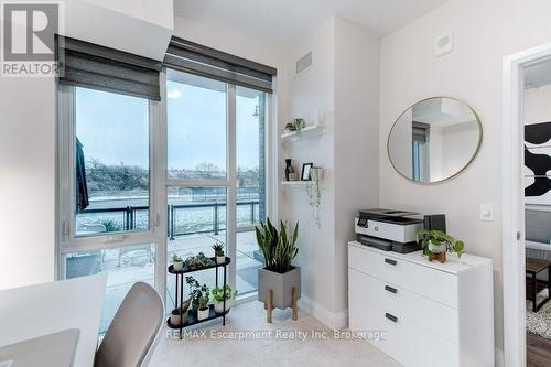 123 - 16 Concord Place, Grimsby (Grimsby Beach), ON - Indoor Photo Showing Other Room