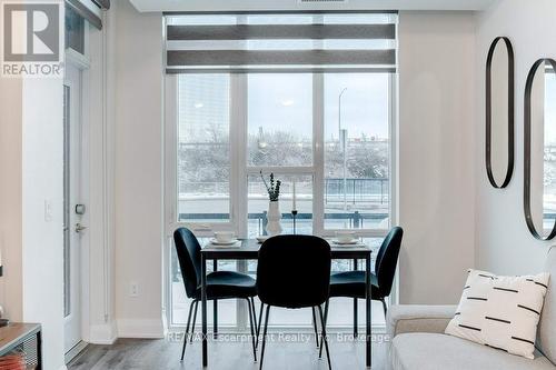 123 - 16 Concord Place, Grimsby (Grimsby Beach), ON - Indoor Photo Showing Dining Room