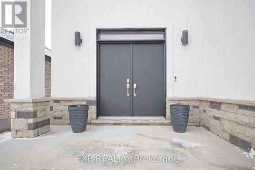 3291 Regiment Road, London South (South V), ON - Outdoor