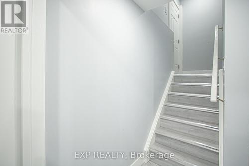 3291 Regiment Road, London South (South V), ON - Indoor Photo Showing Other Room