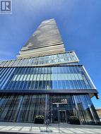 2112 - 138 DOWNES STREET Toronto, ON M5E 0E4