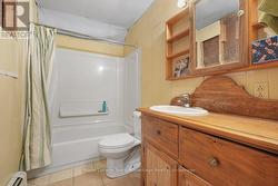 lower level 4pc Bathroom - 