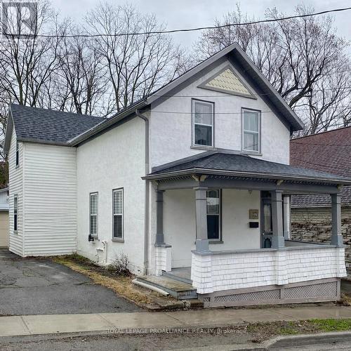37 ORCHARD STREET  Brockville, ON K6V 2J6