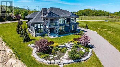 9 Windrose Valley Boulevard, Clearview, ON - Outdoor