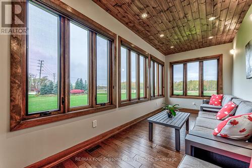 9 Windrose Valley Boulevard, Clearview, ON - Indoor