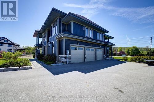 9 Windrose Valley Boulevard, Clearview, ON - Outdoor