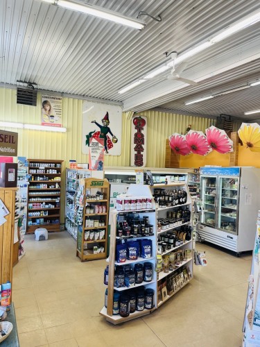 Commerce - 151  - 151A Ch. Cyr, New Richmond, QC - Indoor