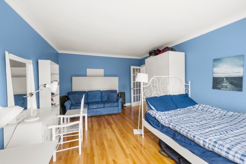 Chambre à coucher - 5992 Rue Dolbeau, Montréal (Côte-Des-Neiges/Notre-Dame-De-Grâce), QC - Indoor Photo Showing Bedroom