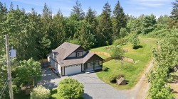 1940 Woodridge Rd Nanaimo, BC V9X 1M2