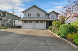 420 Goodwin Rd Campbell River, BC V9W 6R7