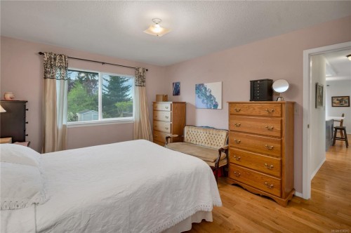 420 Goodwin Rd, Campbell River, BC 