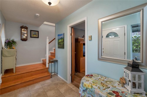 420 Goodwin Rd, Campbell River, BC 