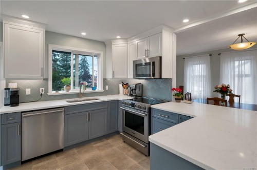 420 Goodwin Rd, Campbell River, BC 