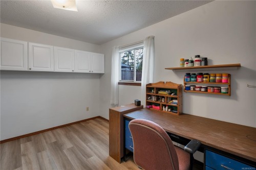 420 Goodwin Rd, Campbell River, BC 