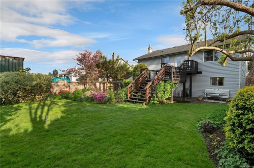 420 Goodwin Rd, Campbell River, BC 