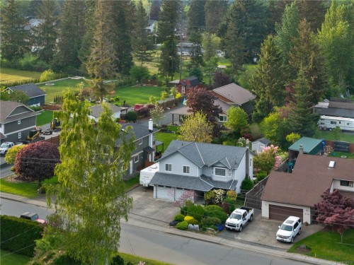 420 Goodwin Rd, Campbell River, BC 