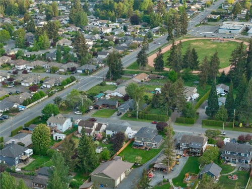 420 Goodwin Rd, Campbell River, BC 