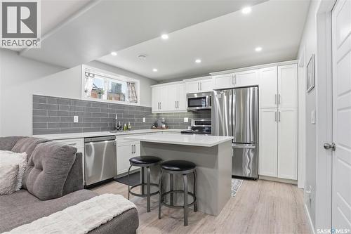 416 Golden Willow Way, Warman, SK - Indoor Photo Showing Kitchen With Upgraded Kitchen