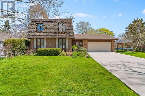 17 WALNUT STREET  Port Colborne (Sugarloaf), ON L3K 2T7