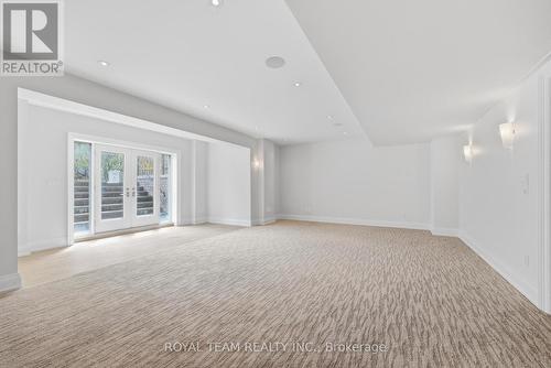 130 Elmwood Avenue, Richmond Hill, ON - Indoor Photo Showing Other Room