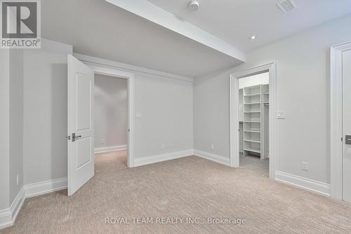 130 Elmwood Avenue, Richmond Hill, ON - Indoor Photo Showing Other Room