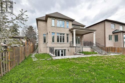 130 Elmwood Avenue, Richmond Hill, ON - Outdoor