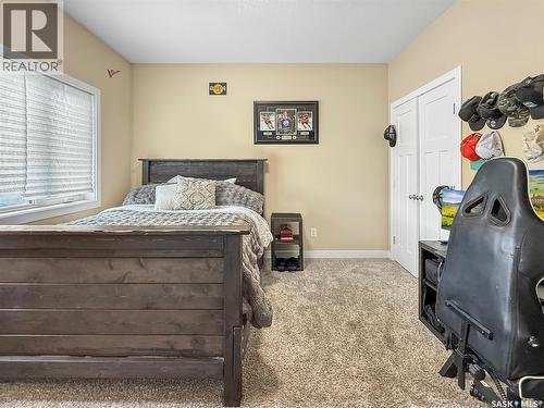 137 Valley Park Place, Swift Current, SK - Indoor Photo Showing Bedroom