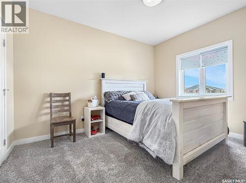 137 Valley Park Place, Swift Current, SK - Indoor Photo Showing Bedroom